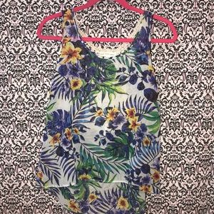 🌷💐. Sheer top 🌷💐